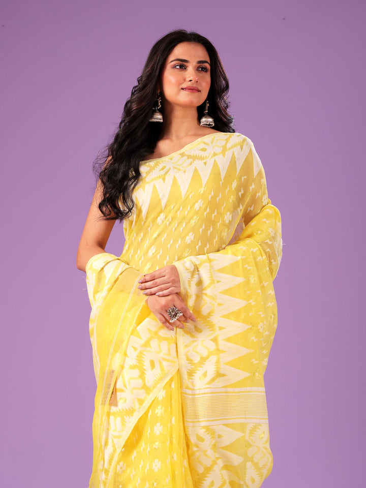 Soft Dhakai Jamdani without Blouse Piece - 0444 Saree AEVUM