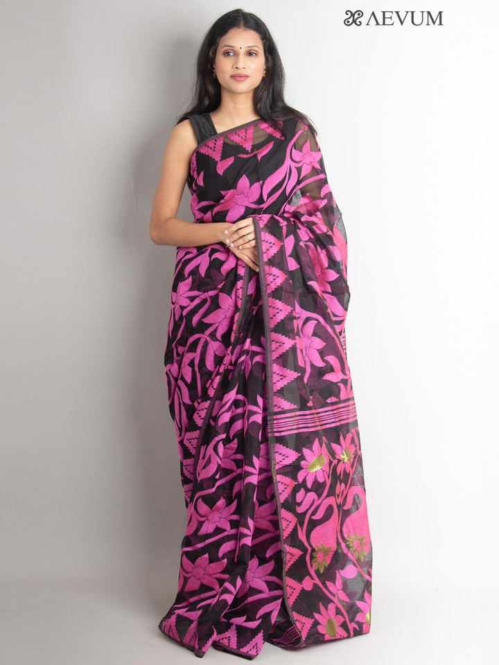 Paddo Dhakai Jamdani Saree without Blouse Piece - 0884 Saree AEVUM