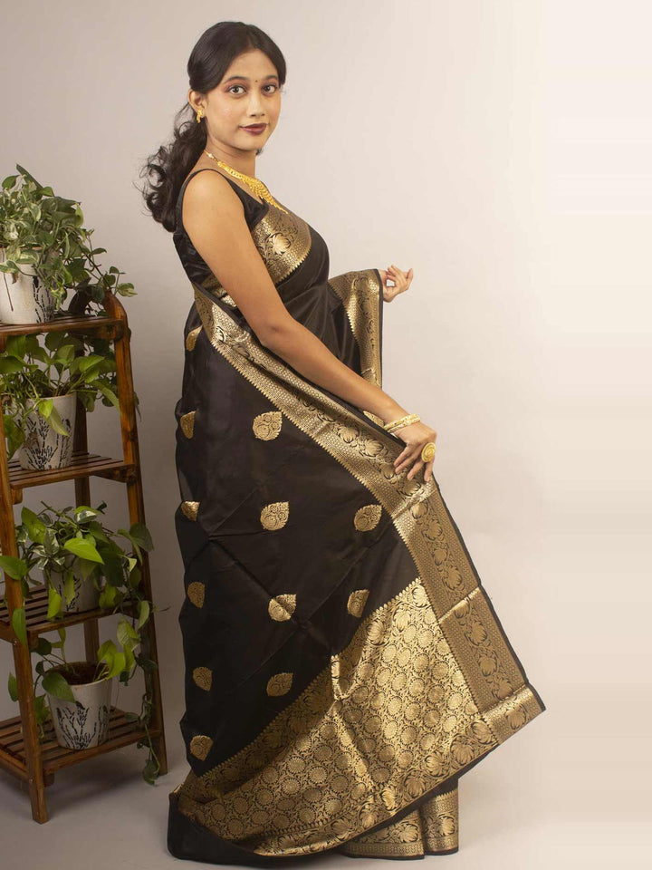 Banarasi Silk Saree with Silk Mark - 12922 Saree AEVUM   