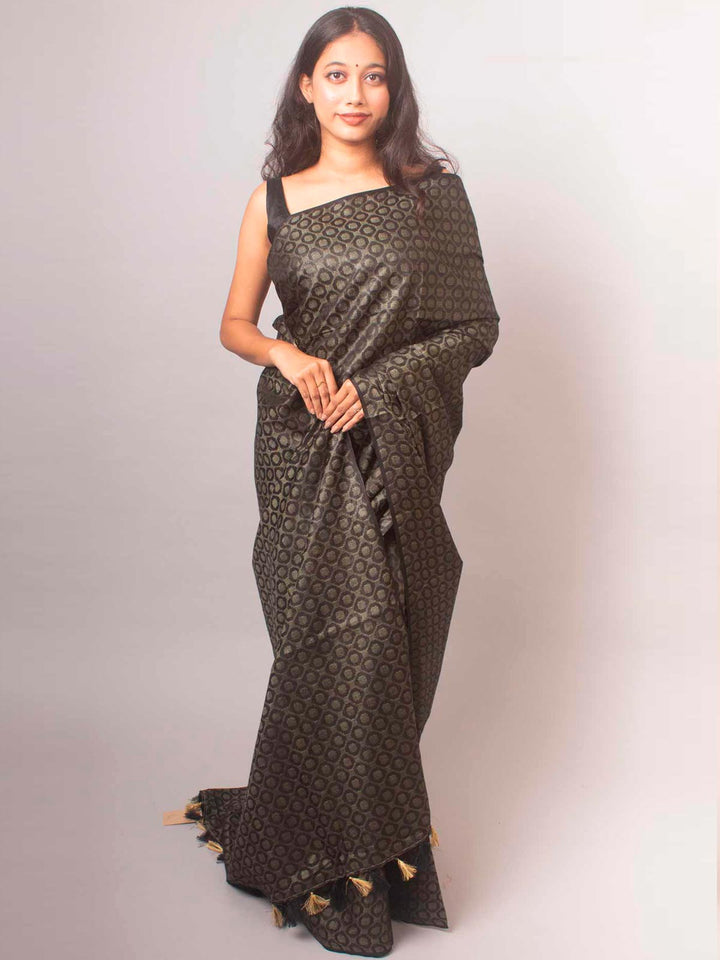 Katan Silk Saree with weaving designs - 15597 Saree Raj Dev Kumar   