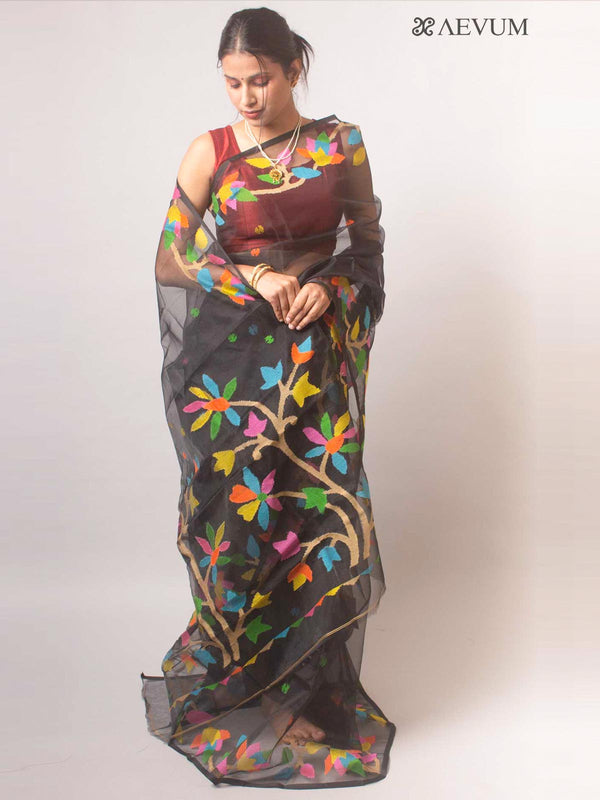 Handwoven Muslin Dhakai Jamdani Saree - 17691 Saree AEVUM