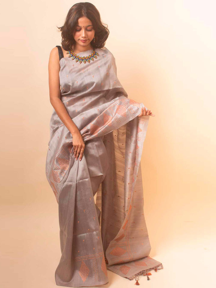 Raw Silk Saree with Zari Embroidery - 18359 Saree AEVUM   