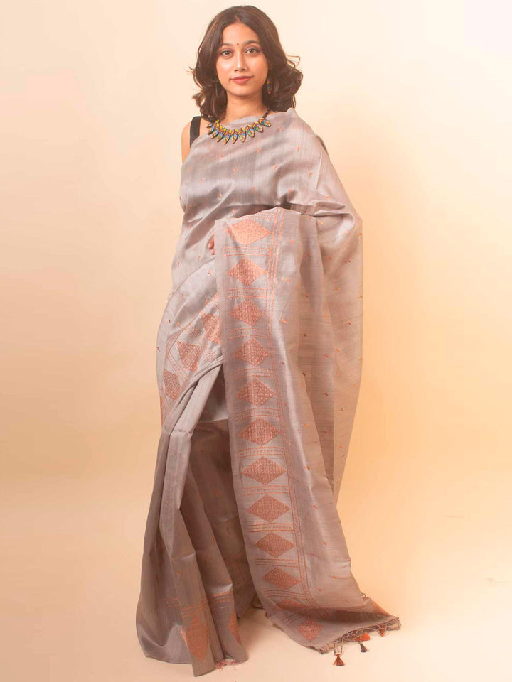 Raw Silk Saree with Zari Embroidery - 18359 Saree AEVUM   