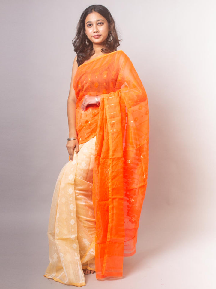 Phagun Bou Jamdani Saree - 20348 Saree Anita Kuthir   