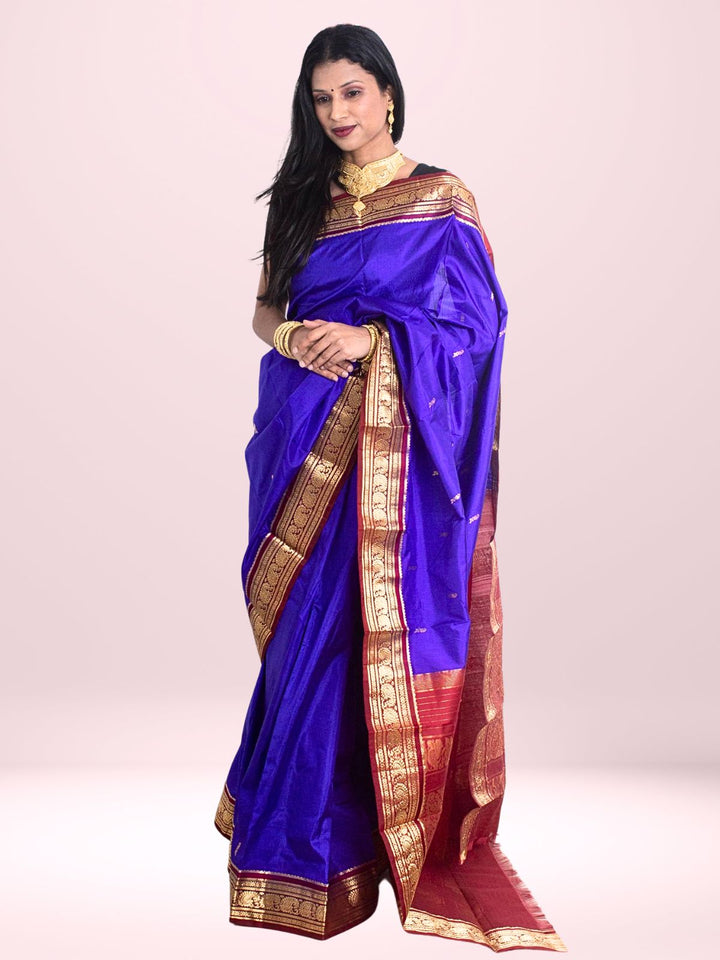 Kanjivaram Banarasi Handloom Pure Silk Saree with  Silk Mark - 2686 Saree AEVUM   