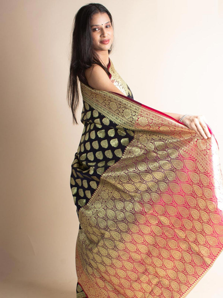 Banarasi Saree with Blouse Piece - 3435 Saree AEVUM 2   