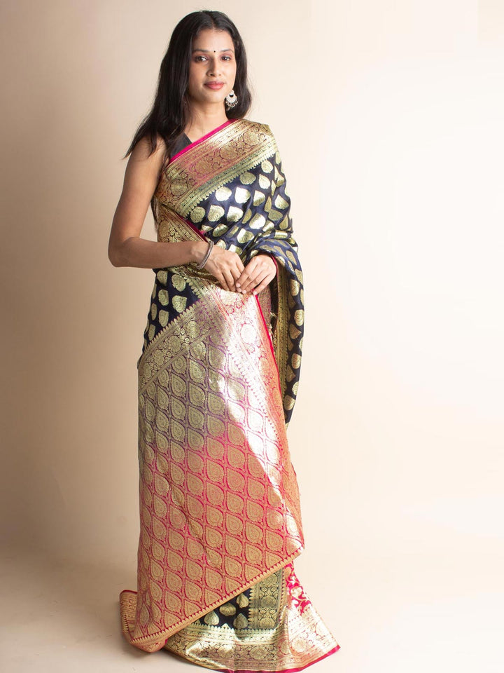 Banarasi Saree with Blouse Piece - 3435 Saree AEVUM 2   