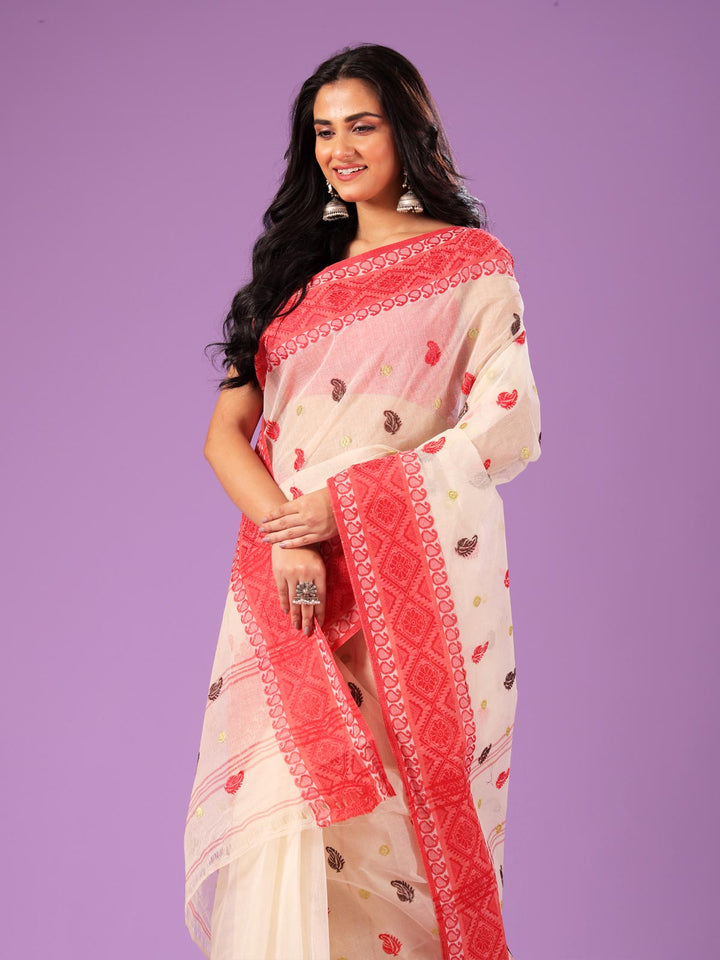 Bengal Cotton Tant Saree with Embroidery - 4604 Saree AEVUM