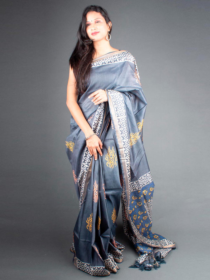 Katan Silk Saree with Batik Print - 5778 Saree Tausif   