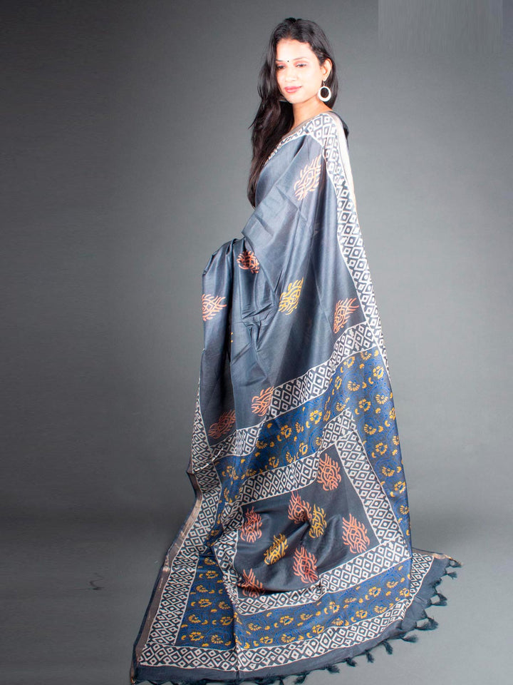 Katan Silk Saree with Batik Print - 5778 Saree Tausif   