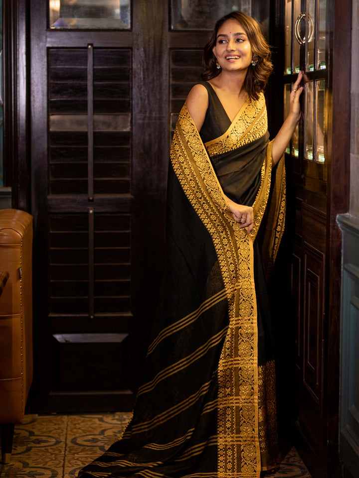 Begampuri Bengal Cotton Saree with Broad Border - 9174 Saree AEVUM 2   