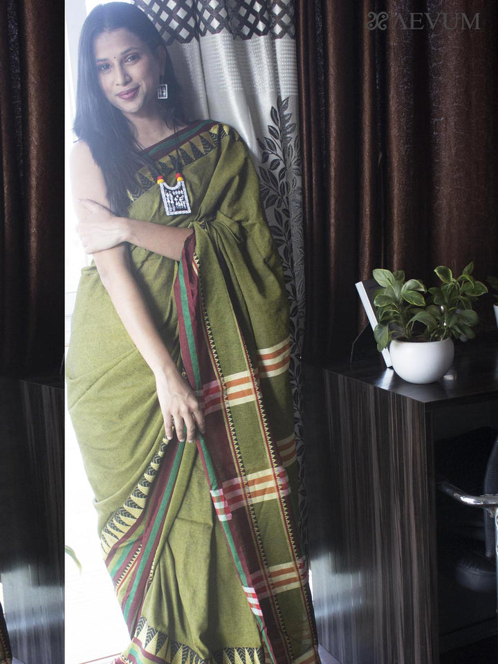 Madhumani Begampuri Bengal Cotton Handloom Saree - 9767 Saree AEVUM