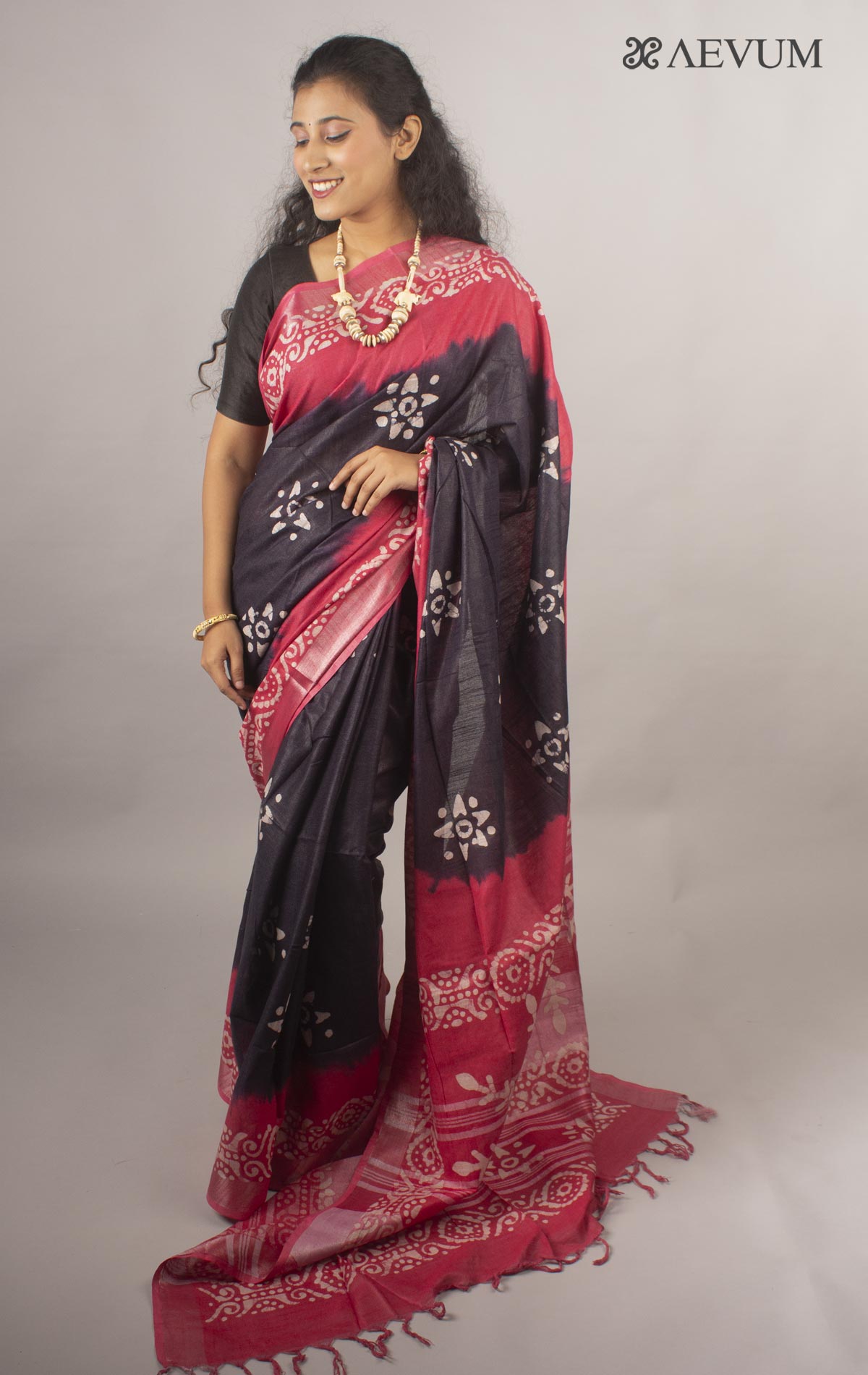 Printed Linen Batik Sarees with Blouse, Saree Width: 45'' at Rs 1000/piece  in Chennai