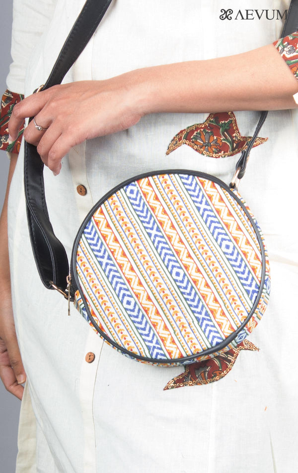 Round Sling Bag - 3834 Bags reema   