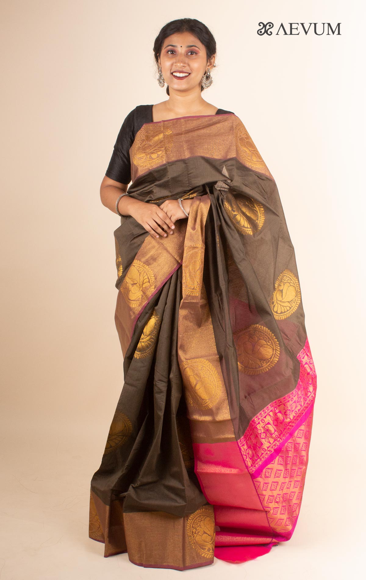 Green Kuppadam Kotanchi Silk Saree – Looms Legacy