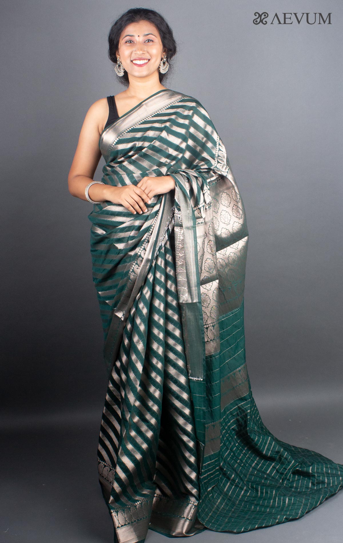 Organza Banarasi Handloom Saree - 5280 – AEVUM